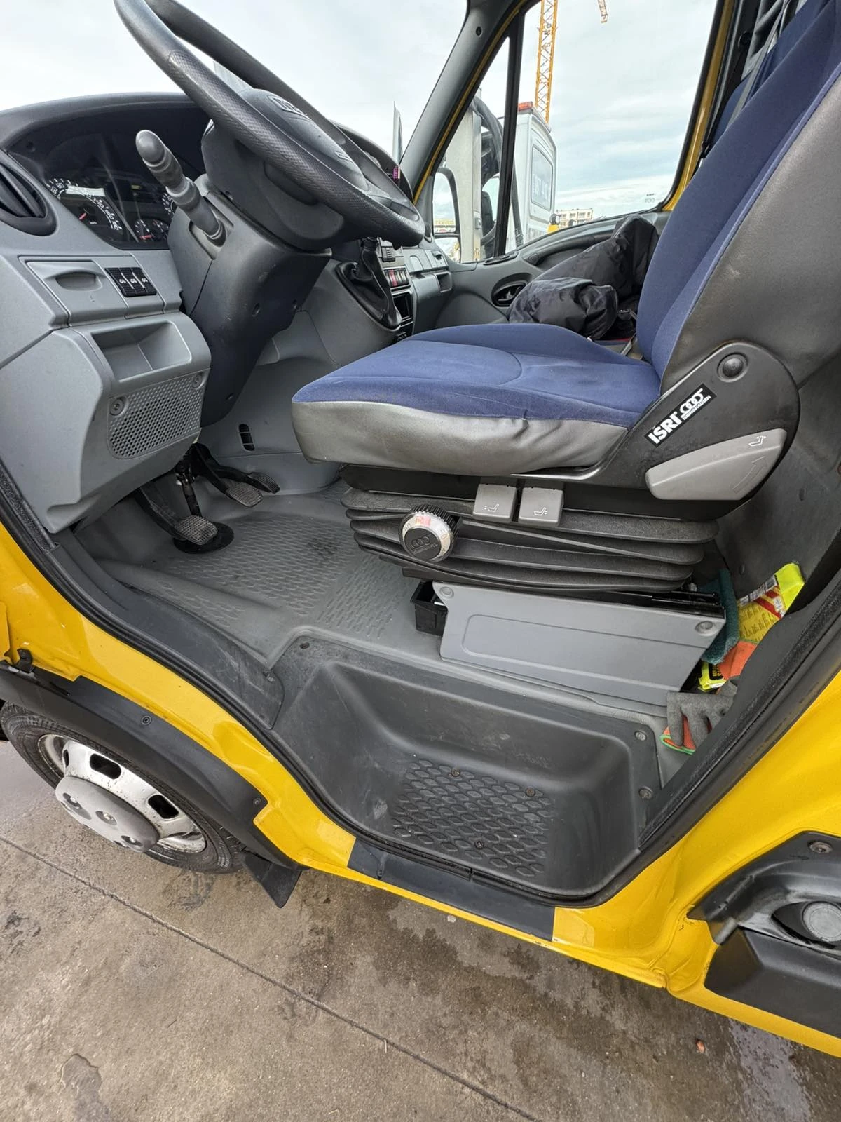 Iveco 35c18, снимка 7 - Камиони - 55645975