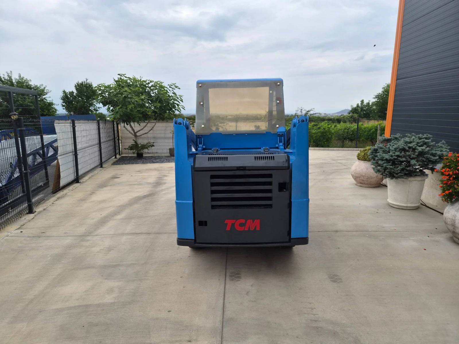 Мини челни товарачи Bobcat TCM JAPAN 605 / ПЕРЕКТЕН / НАЛИЧЕН !!!, снимка 4 - Индустриална техника - 55031188