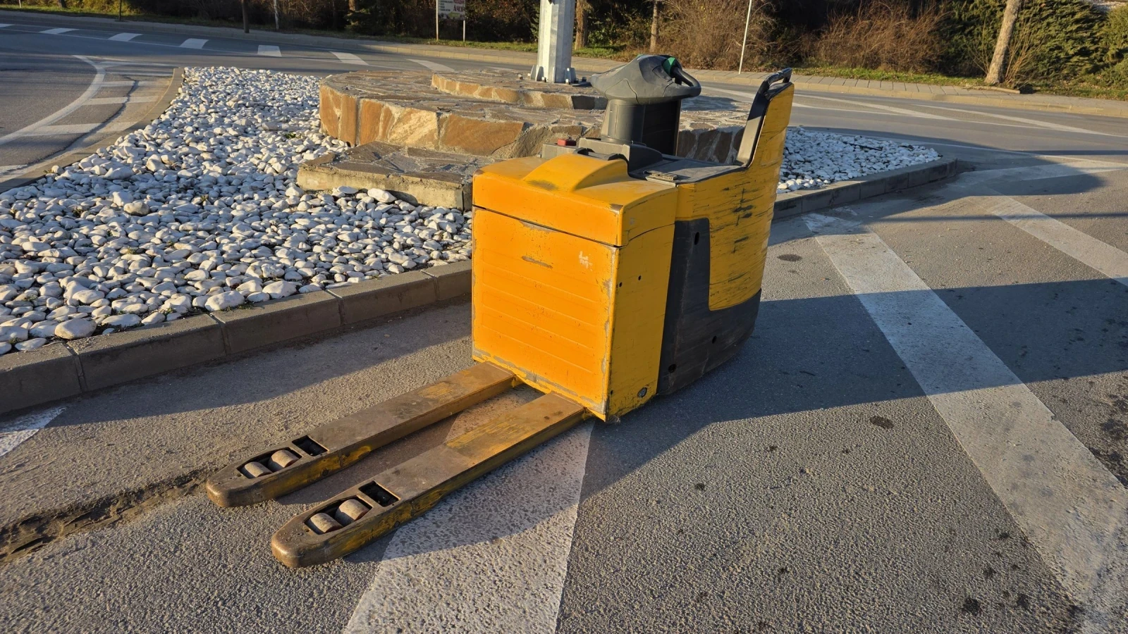   ERE 225 | Mobile.bg   9