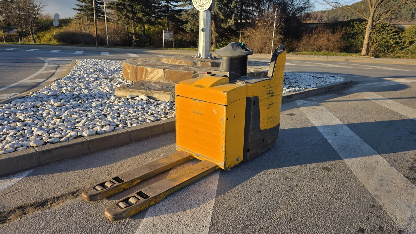   ERE 225 | Mobile.bg   1