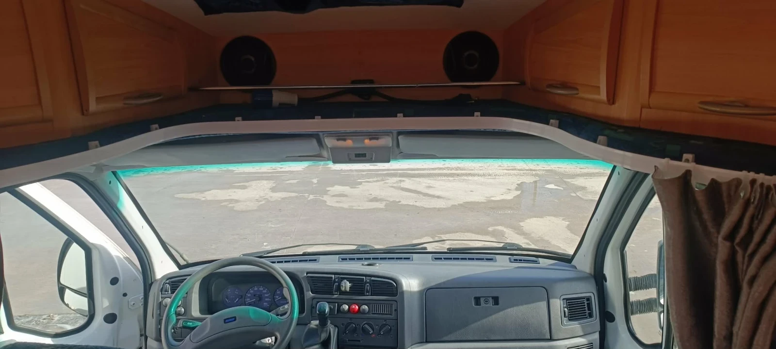 Кемпер LMC Fiat Dukato , снимка 10 - Каравани и кемпери - 54128747