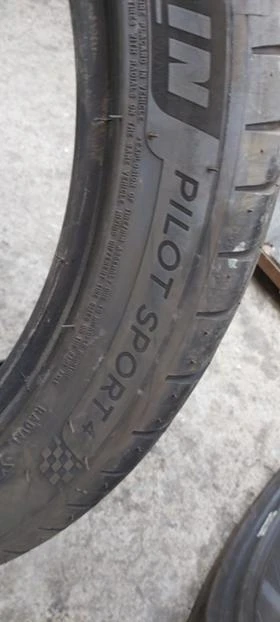Гуми Летни 245/40R18, снимка 7
