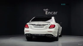 Mercedes-Benz E 63 AMG 4MATIC+ * МАСАЖИ* КОЖА* 360* НАВИ* HUB* ПОДГРЕВ* О, снимка 4