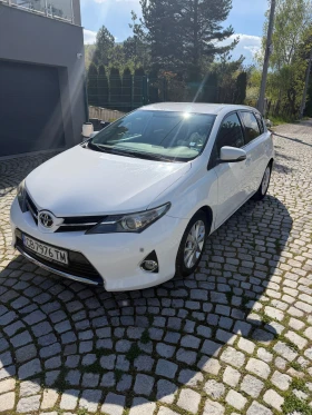 ����� �� �������� �� Toyota Auris 2.0 D4D 124 �. �.
