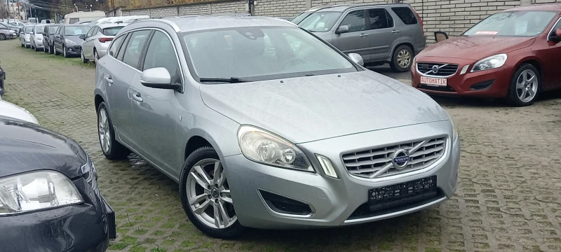 Volvo V60 2.0D-163кс FULL-OCEAN RACE ИЗКЛЮЧИТЕЛО СЕРВИ КНИЖК, снимка 2 - Автомобили и джипове - 15268949