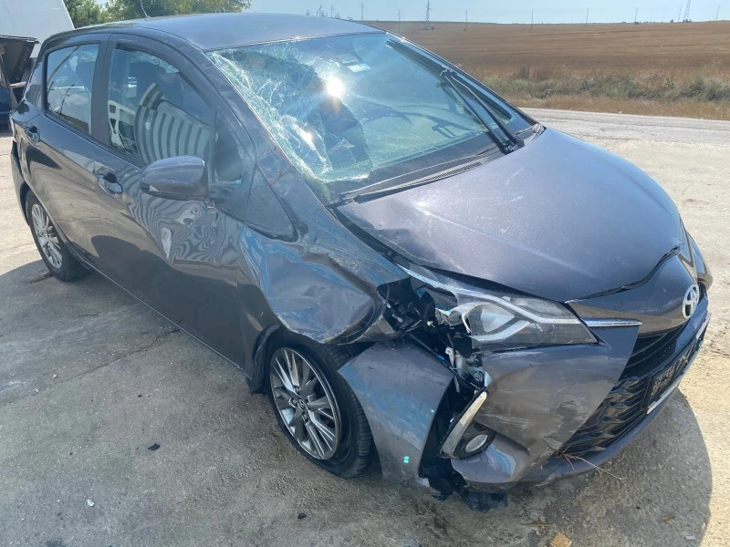 Toyota Yaris 1.5i automatic, снимка 2 - Автомобили и джипове - 37622952