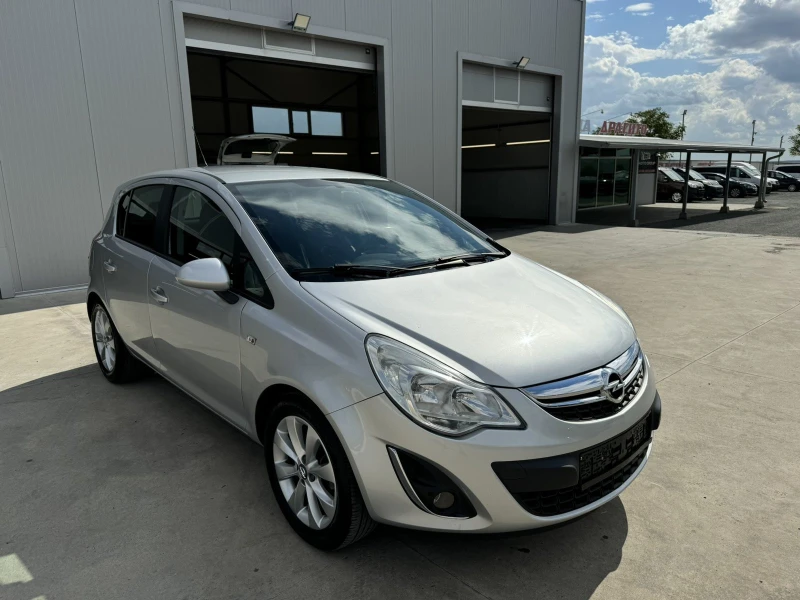 Opel Corsa 1.3 75ps DIESEL, снимка 7 - Автомобили и джипове - 47215098