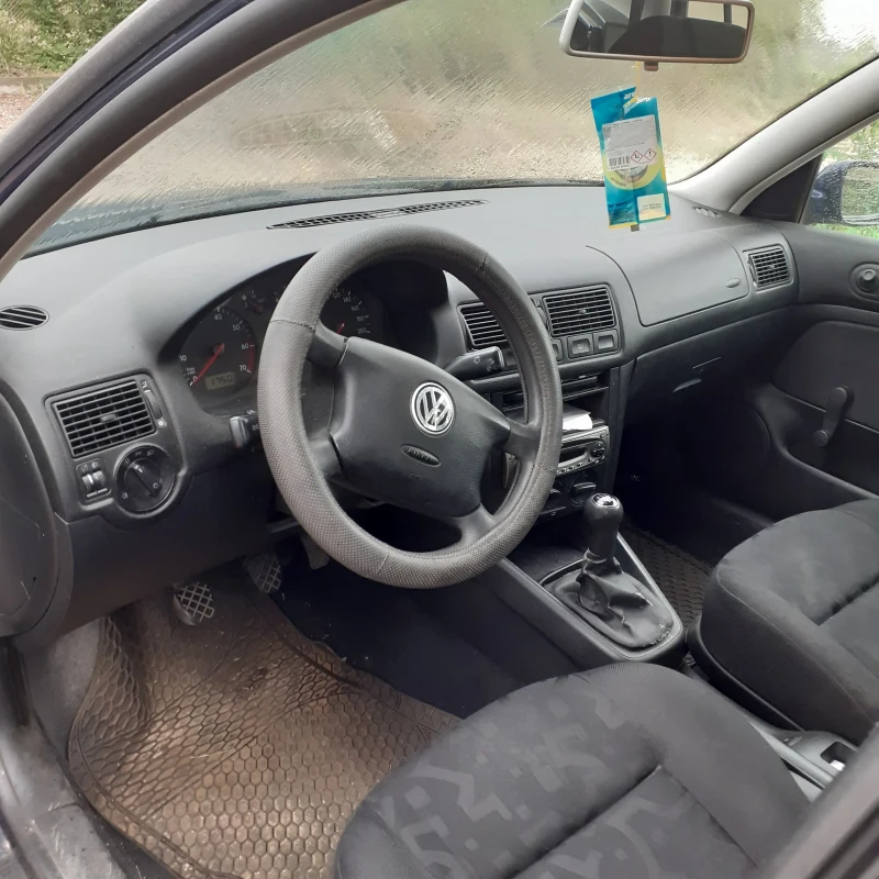 VW Golf, снимка 7 - Автомобили и джипове - 47297752