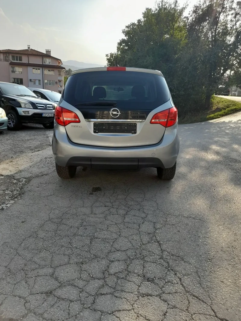 Opel Meriva 1.4 бензин 6скорости Navi, снимка 5 - Автомобили и джипове - 47372058