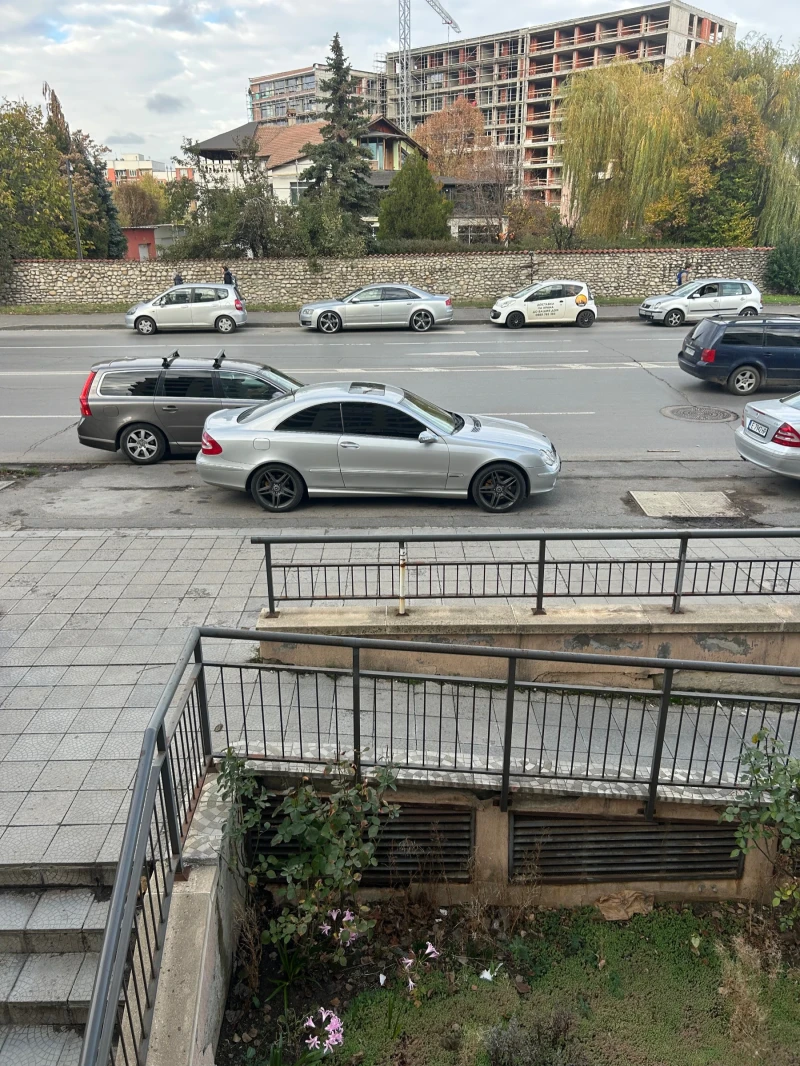 Mercedes-Benz CLK, снимка 3 - Автомобили и джипове - 51367434
