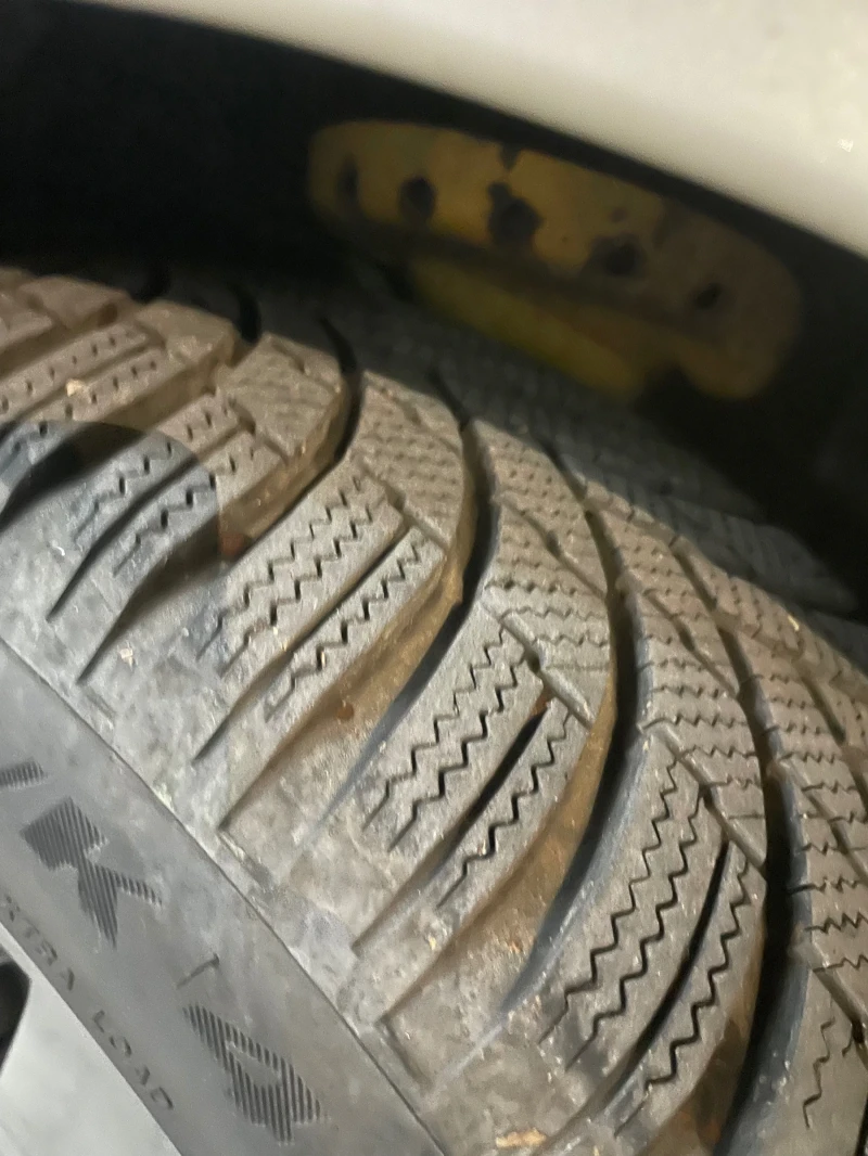 Subaru Legacy 2.5i, снимка 16 - Автомобили и джипове - 52658155