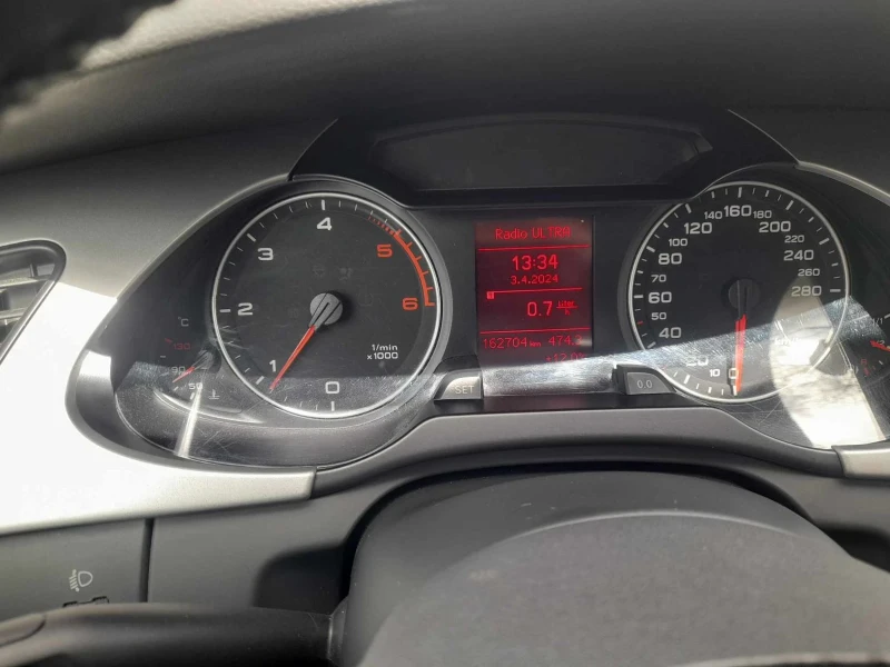 Audi A4, снимка 15 - Автомобили и джипове - 52260156