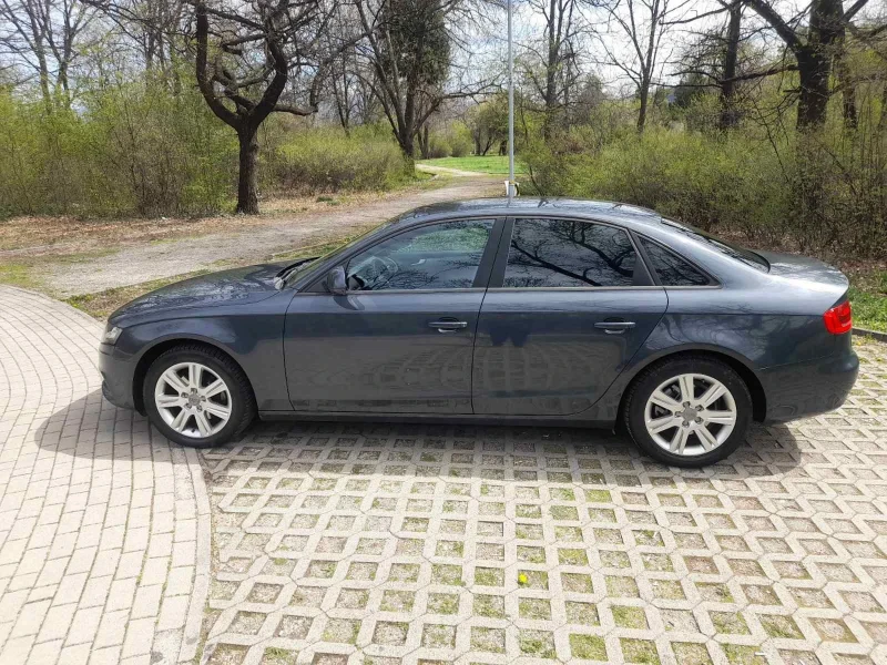 Audi A4, снимка 2 - Автомобили и джипове - 52260156