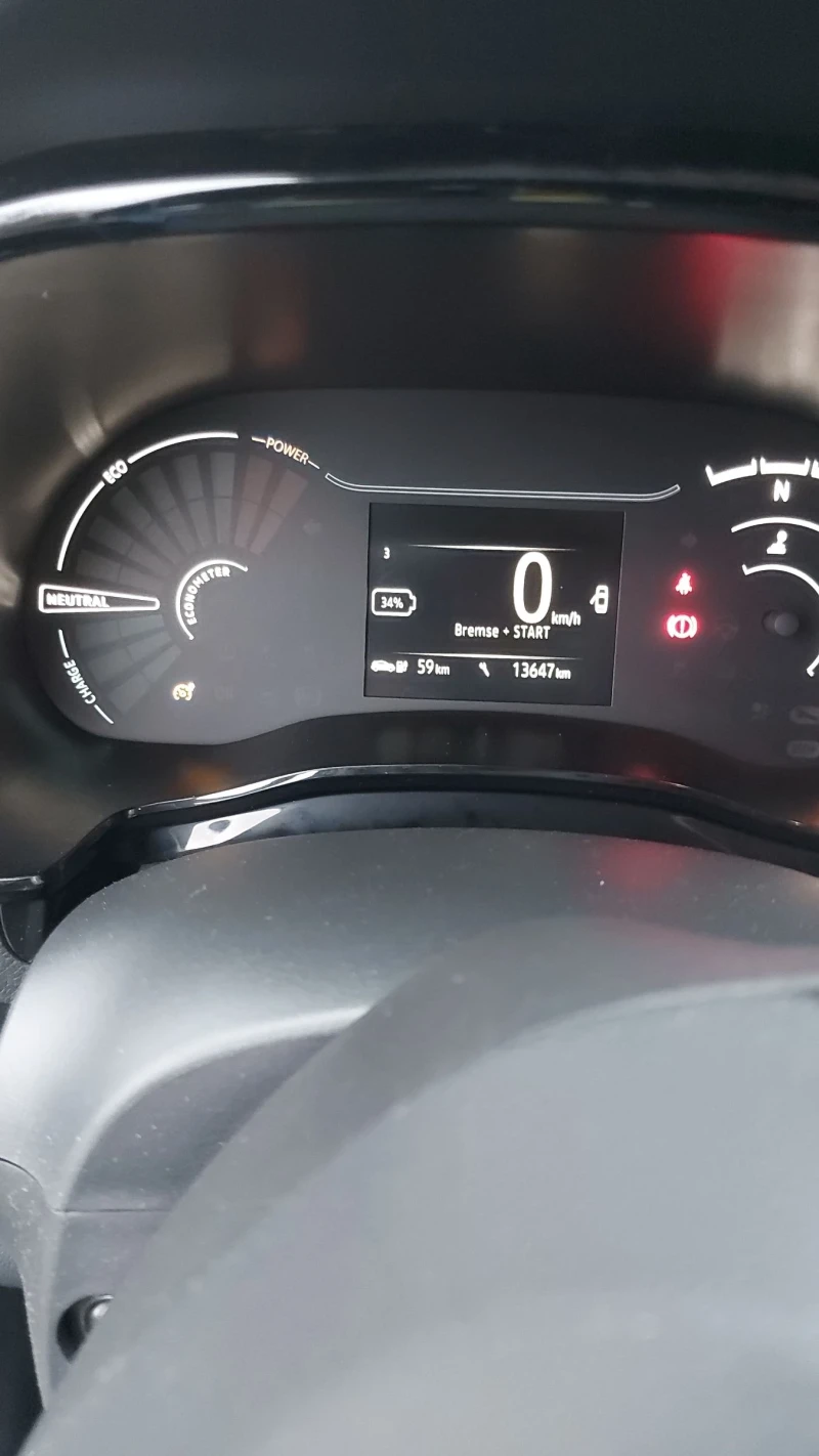 Dacia Spring 65, снимка 8 - Автомобили и джипове - 53061219