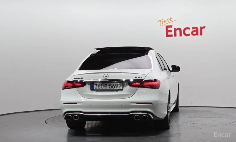 Mercedes-Benz E 53 AMG, снимка 4 - Автомобили и джипове - 53352882