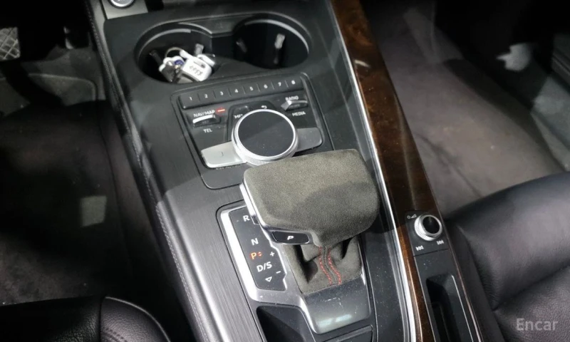 Audi A4, снимка 9 - Автомобили и джипове - 53350919