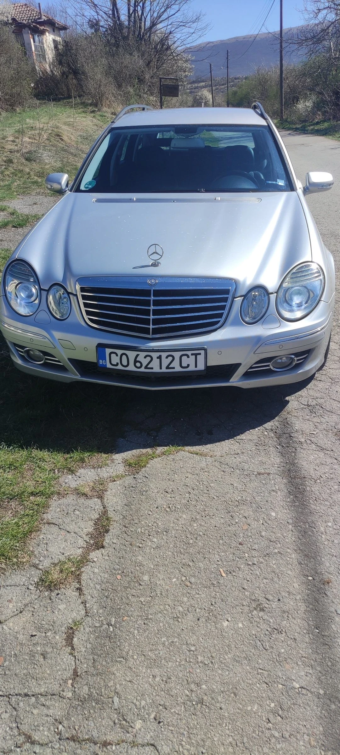 Mercedes-Benz E 220, снимка 1