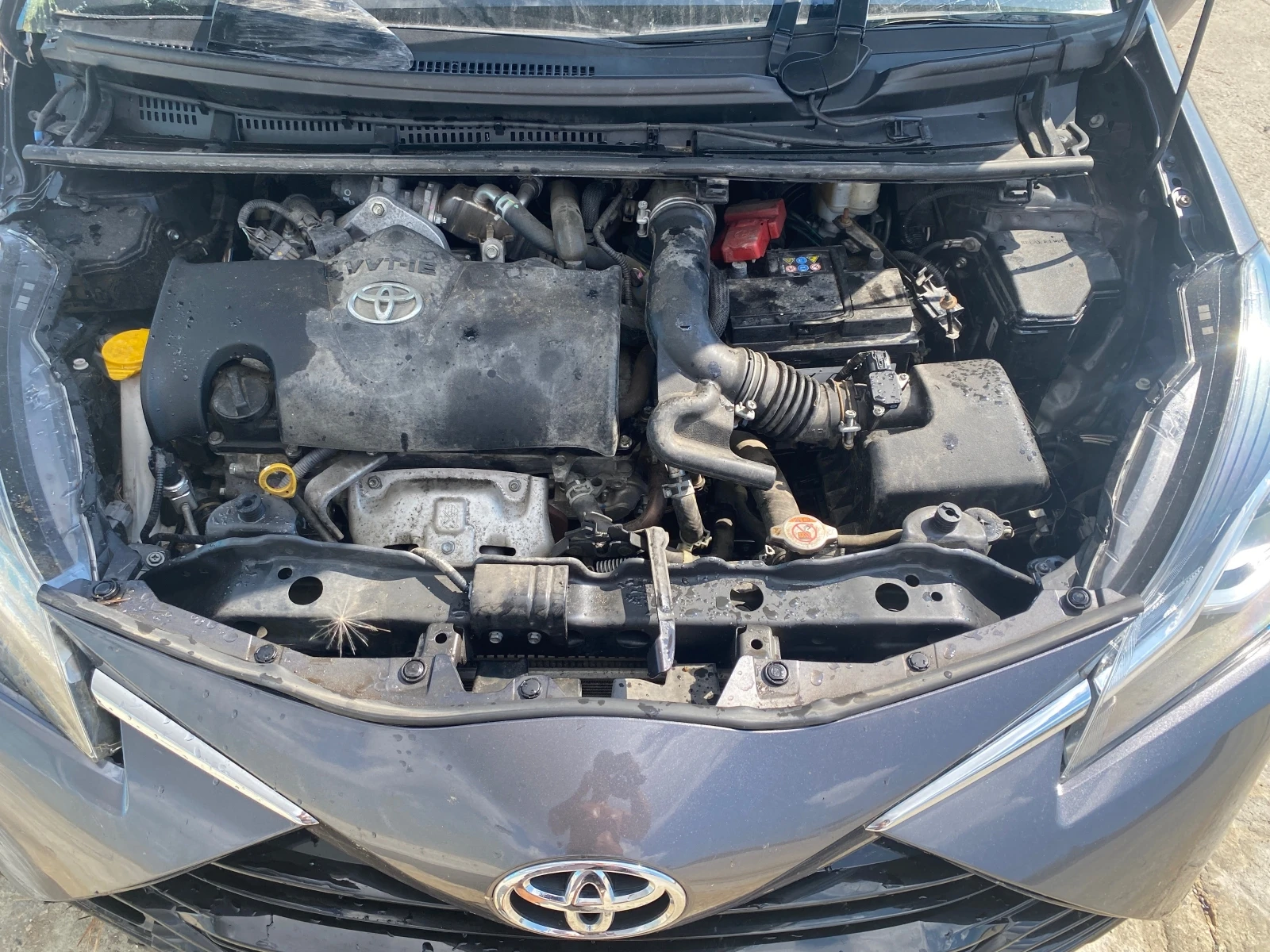 Toyota Yaris 1.5i automatic - изображение 9