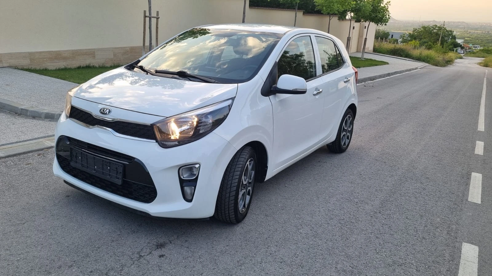 Kia Picanto  - изображение 2