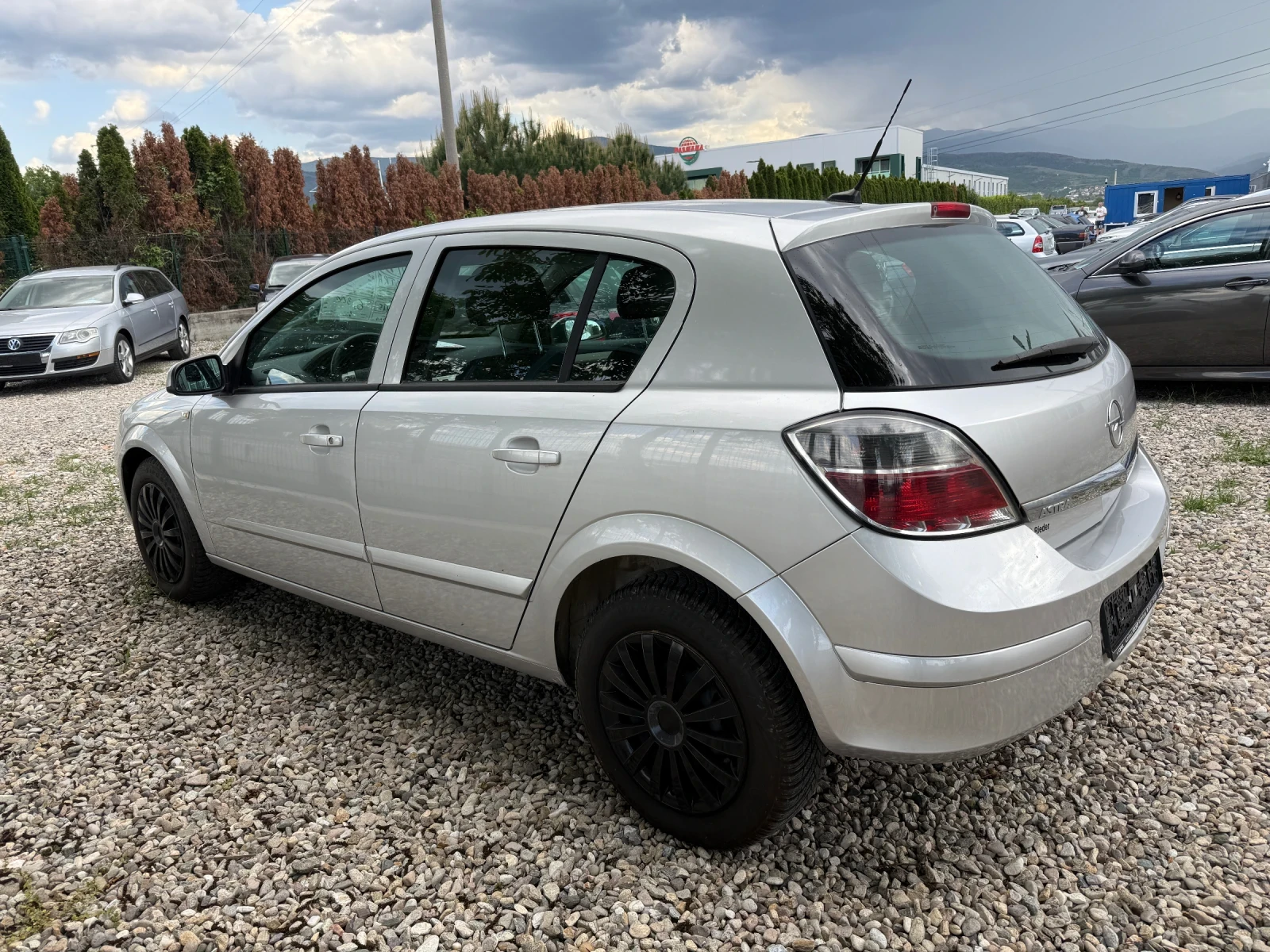 Opel Astra 1.6 i twinport - изображение 4