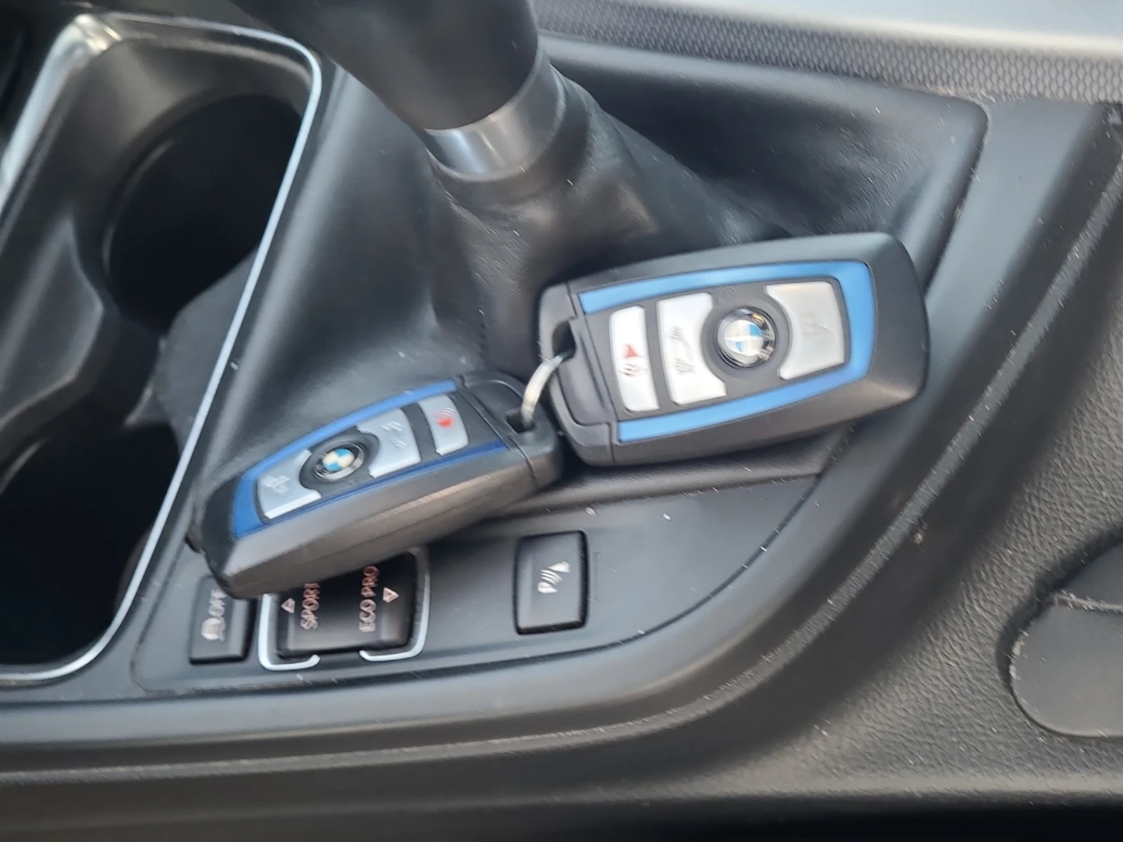 BMW 335 * XDRIVE * N55 * 8ZF (CARFAX) - изображение 9