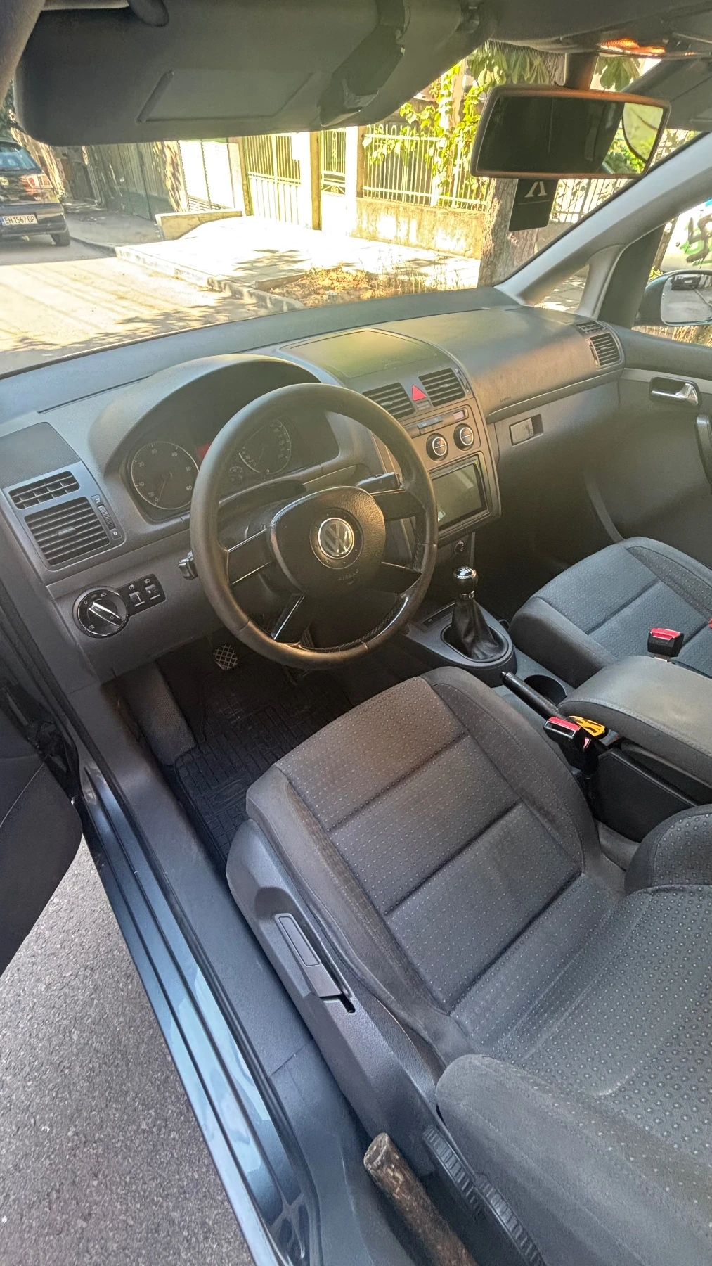 VW Touran 2.0 TDI - изображение 10