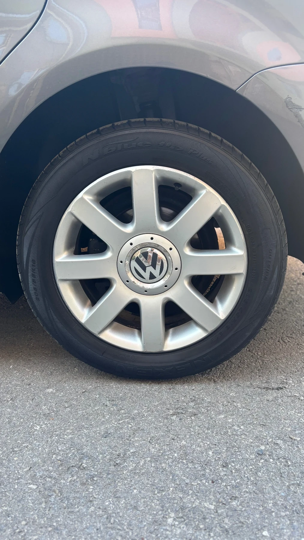 VW Touran 2.0 TDI - изображение 9