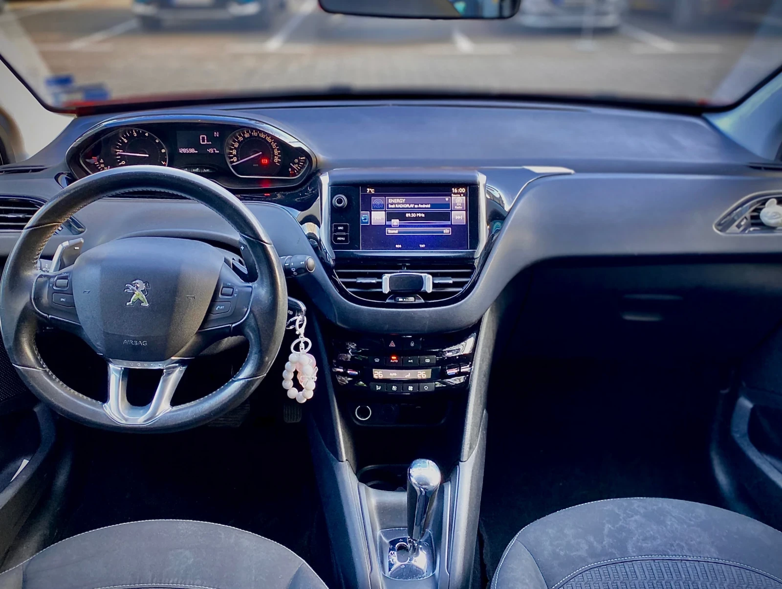 Peugeot 208 | Mobile.bg   7