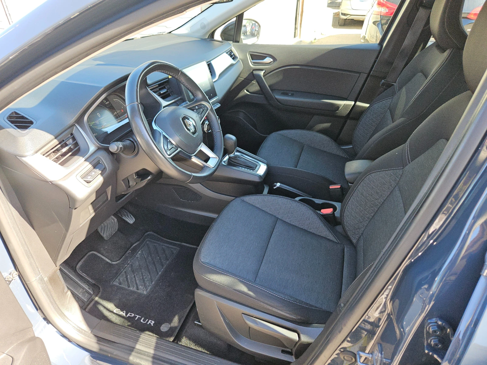 Renault Captur 1.6Hybrid/LED/ACC/NAVI/БЛУТУТ/EURO 6D/ТОП - изображение 9