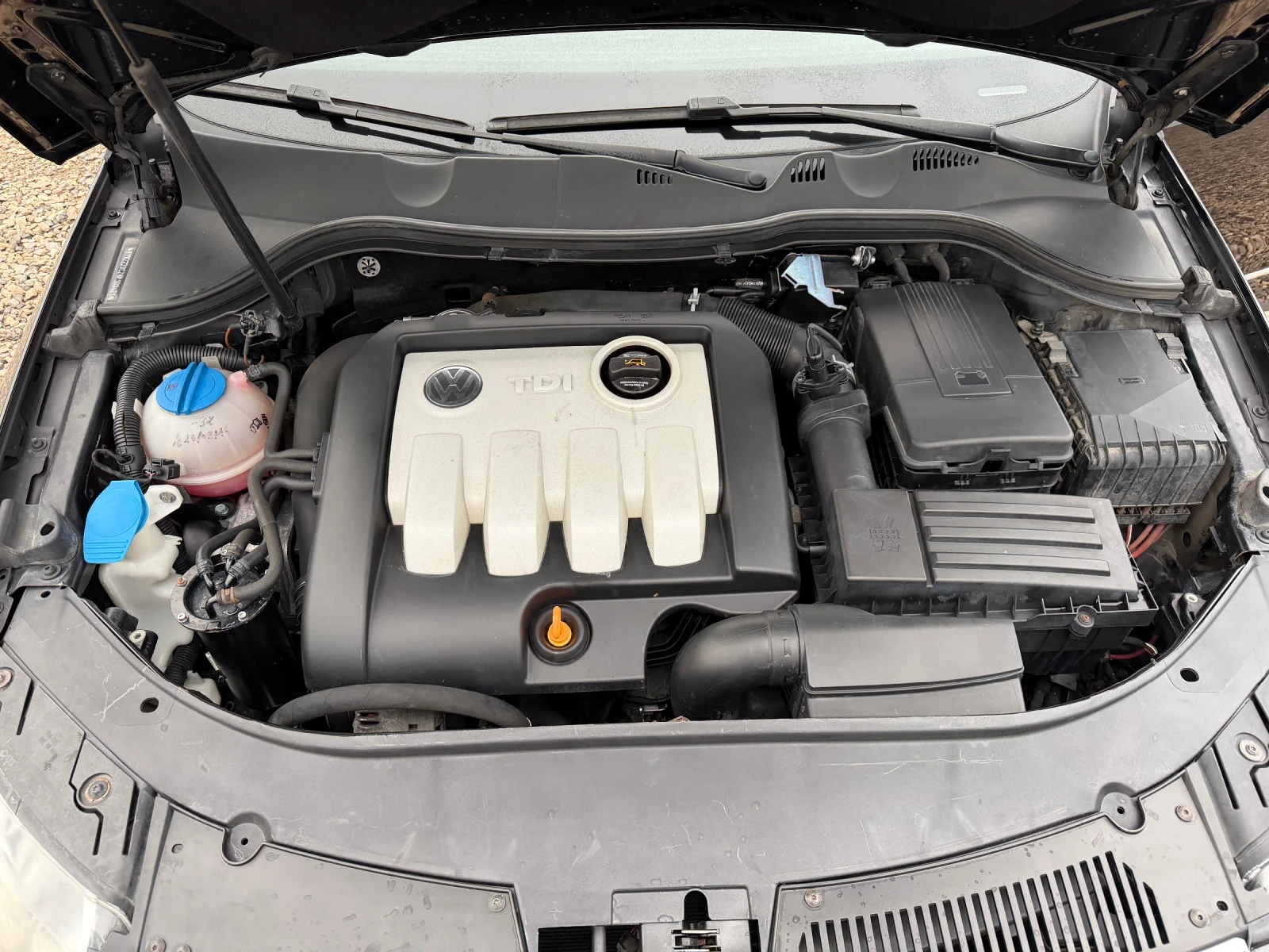 VW Passat 1.9TDI-105PS | Mobile.bg   14