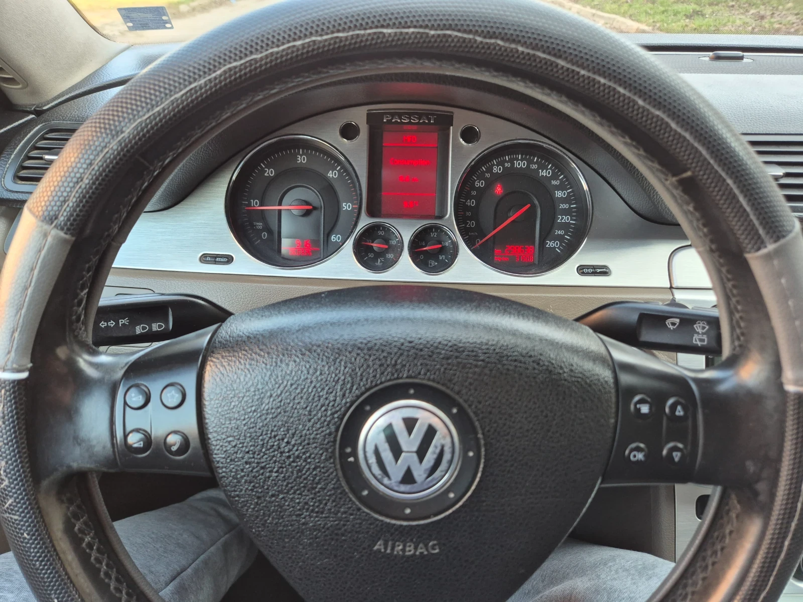 VW Passat, снимка 13 - Автомобили и джипове - 53752754