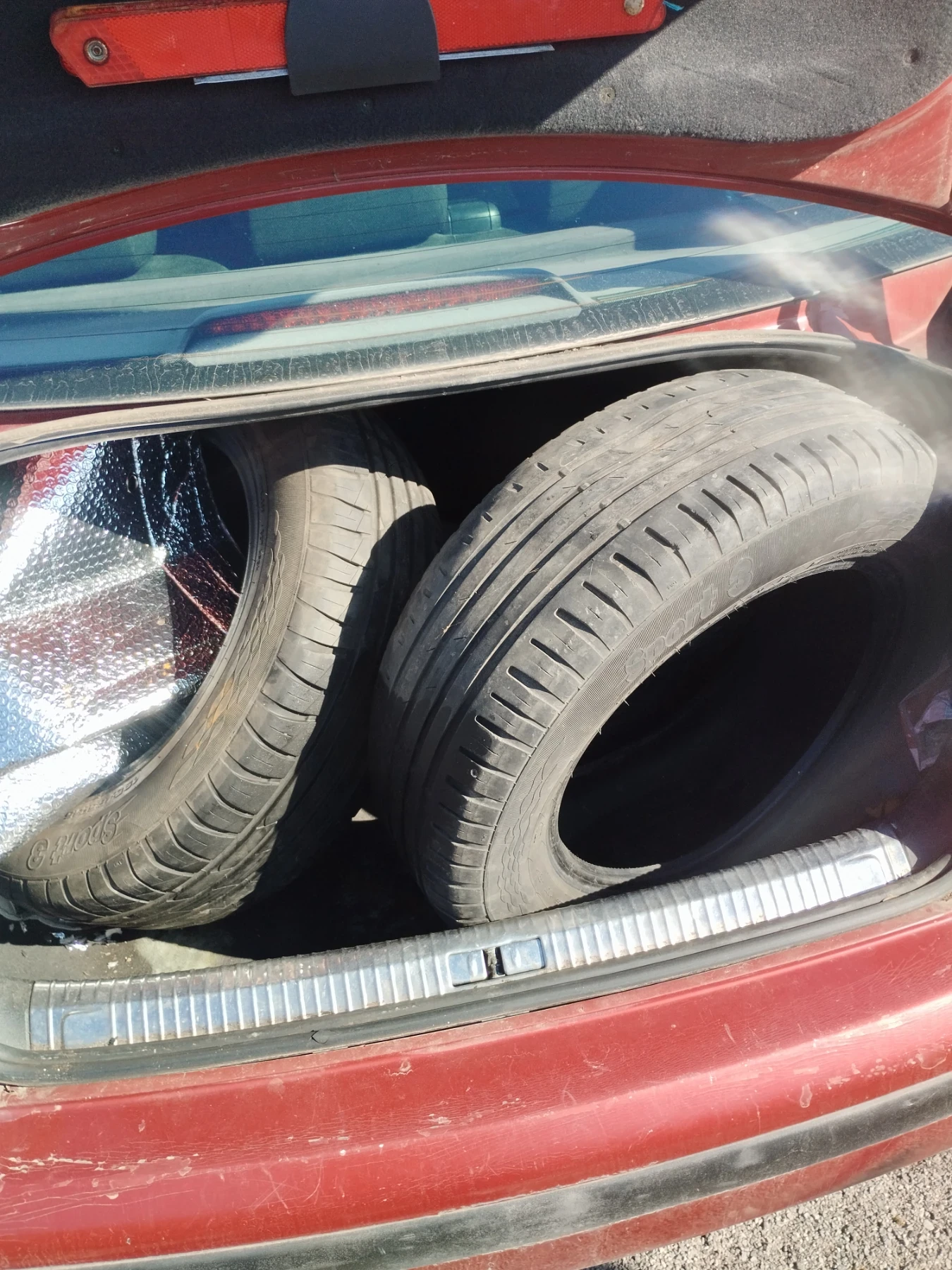 VW Bora 1.6 КЛИМАТРОНИК, снимка 5 - Автомобили и джипове - 53764017