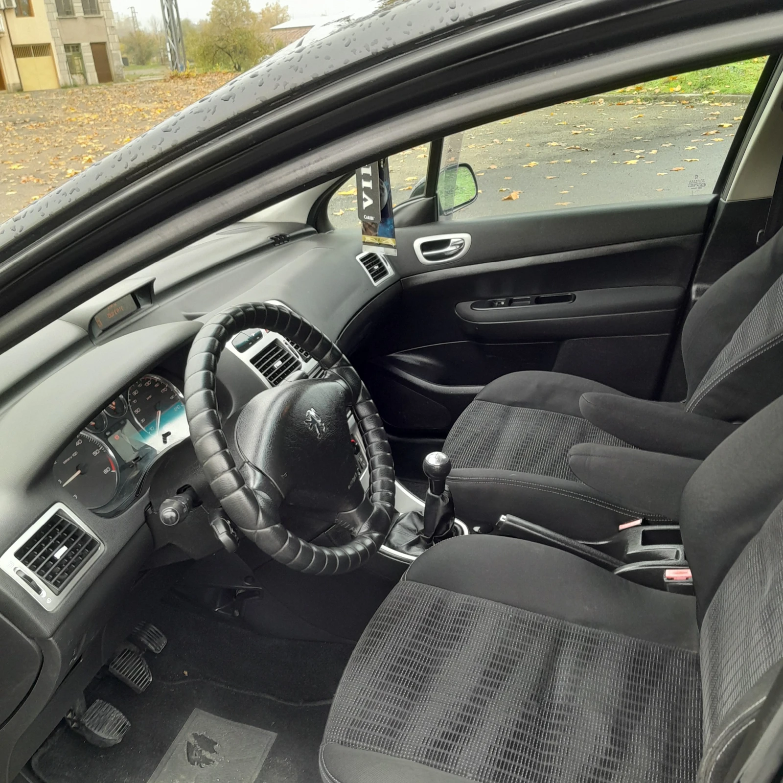 Peugeot 307 1.6.xdi, снимка 12 - Автомобили и джипове - 53818408