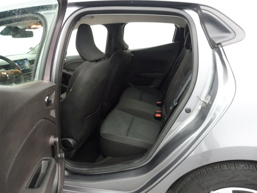 Renault Clio 1.0 Tce Equilibre, снимка 8 - Автомобили и джипове - 54109852