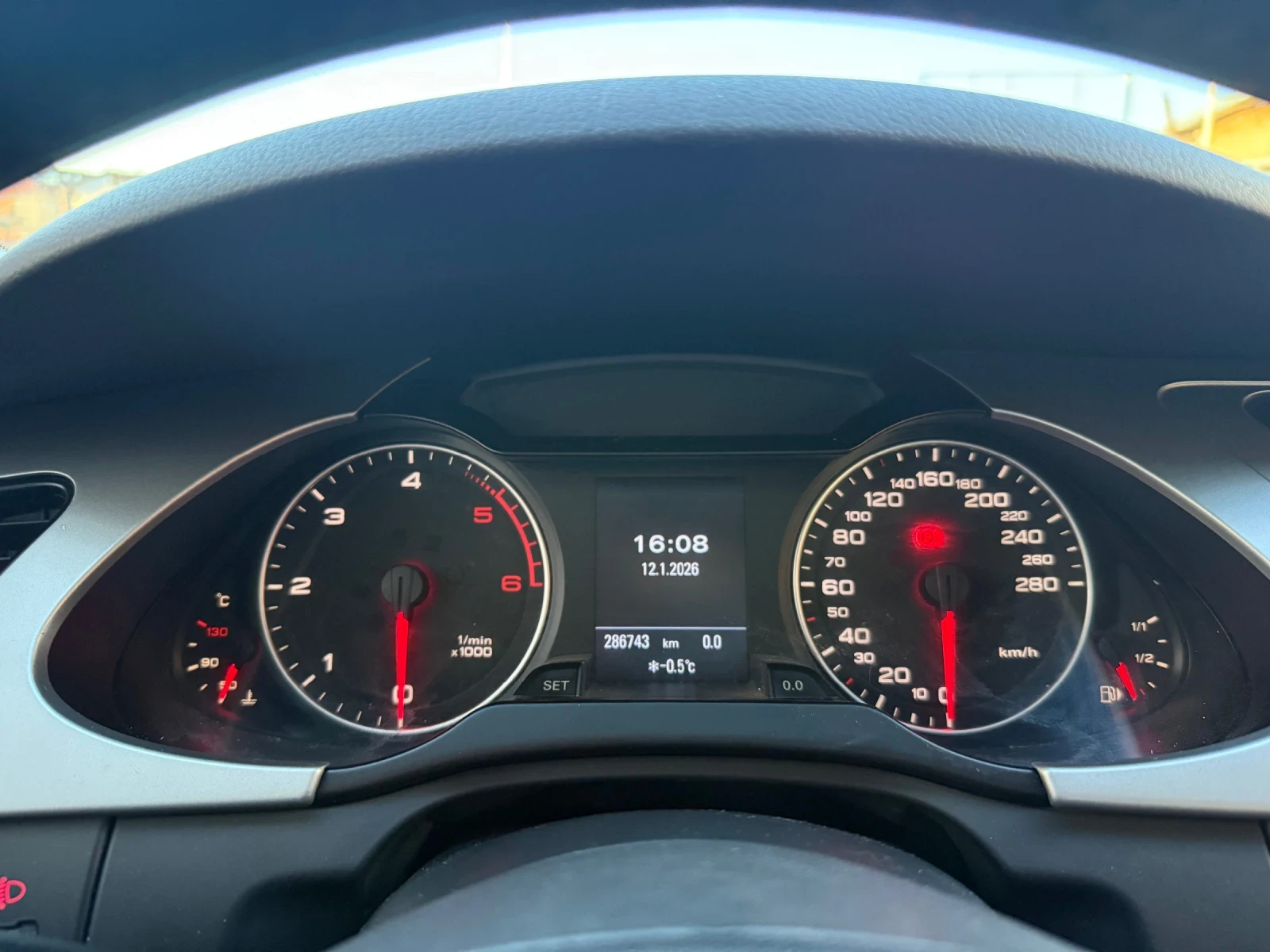 Audi A4 2tdi 143кс ръчка, снимка 7 - Автомобили и джипове - 54282754