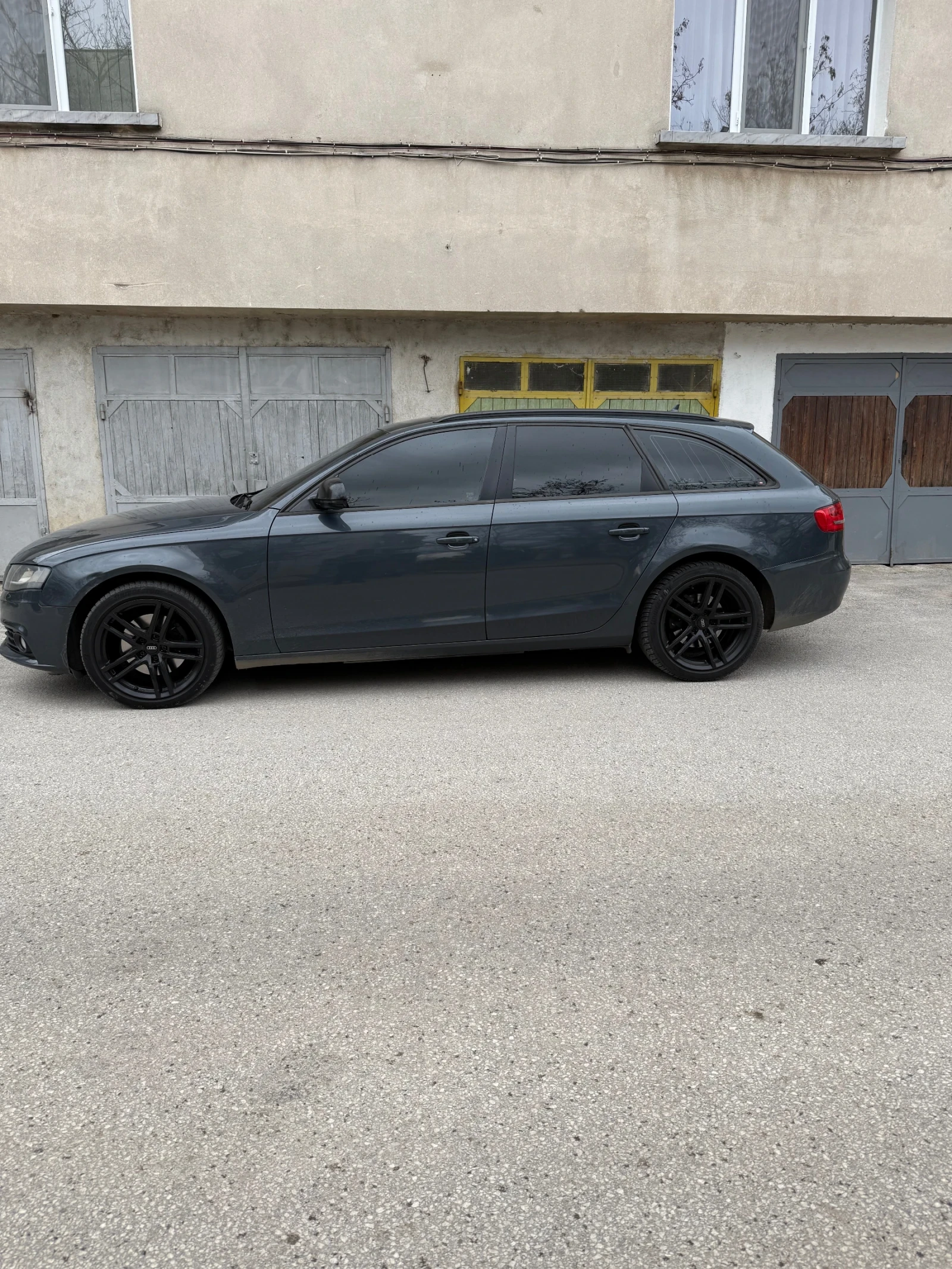 Audi A4 2tdi 143кс ръчка, снимка 2 - Автомобили и джипове - 54282754
