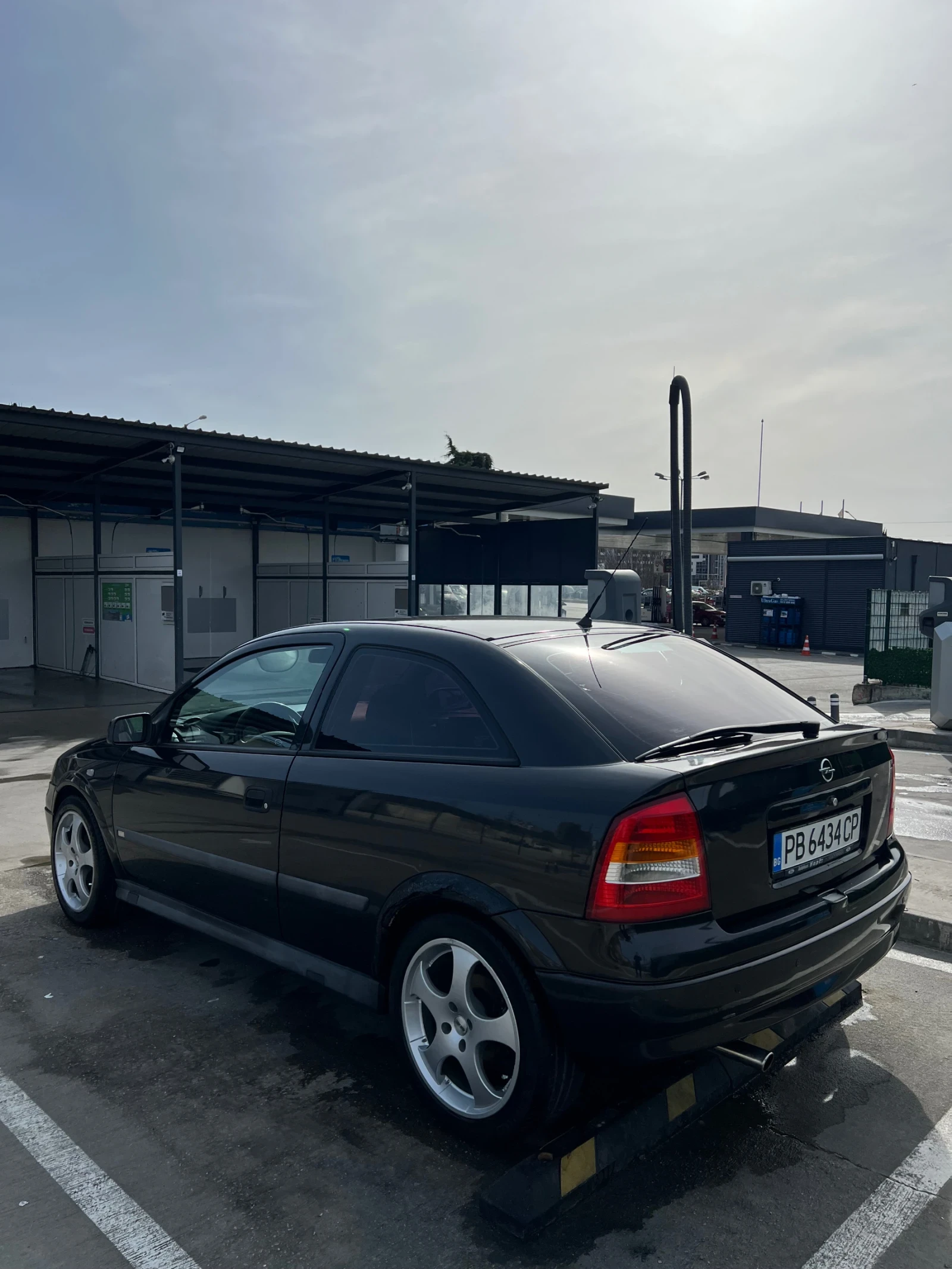 Opel Astra 1.6, снимка 5 - Автомобили и джипове - 54567553