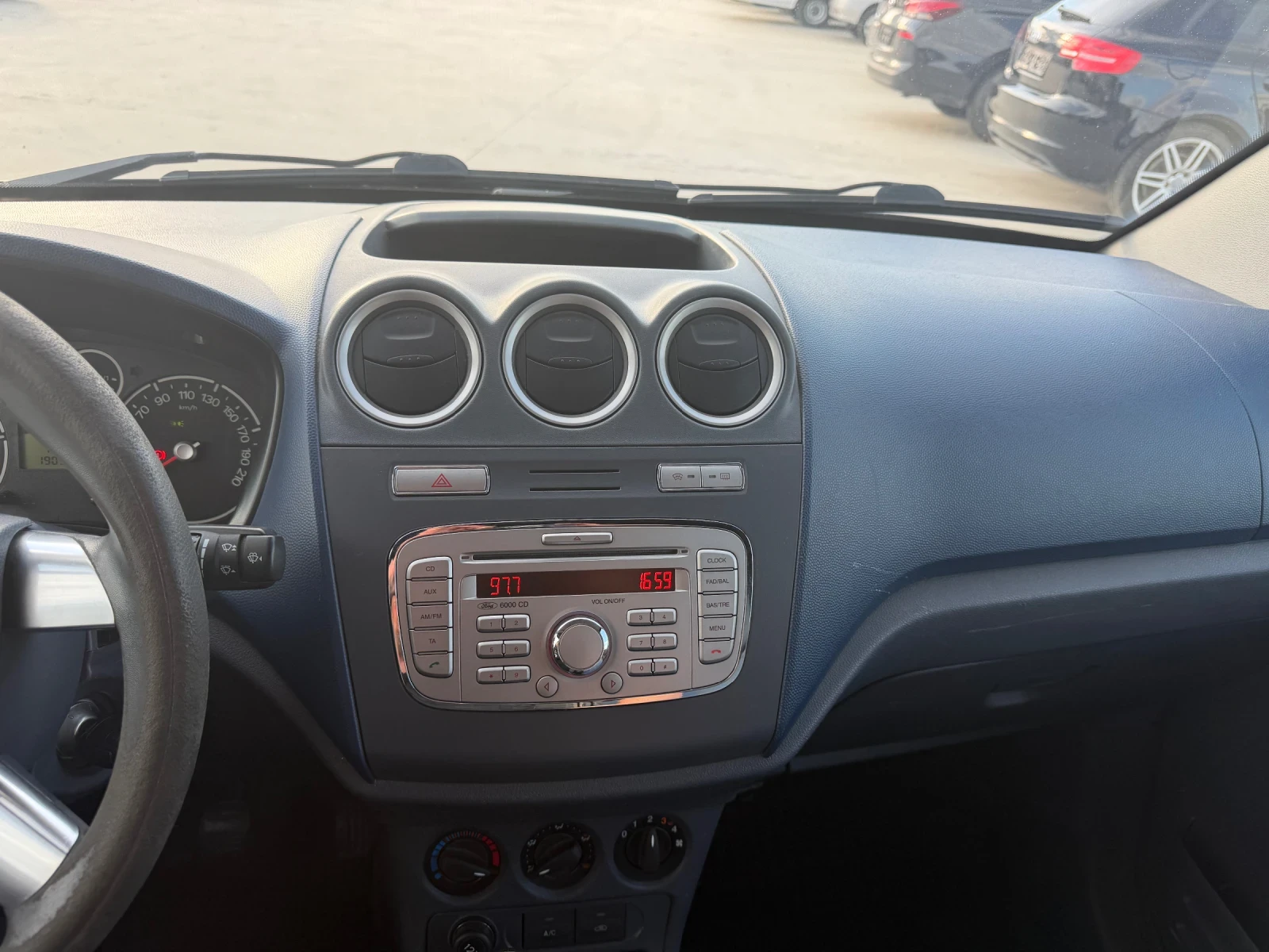 Ford Connect Т200, снимка 13 - Автомобили и джипове - 54568171