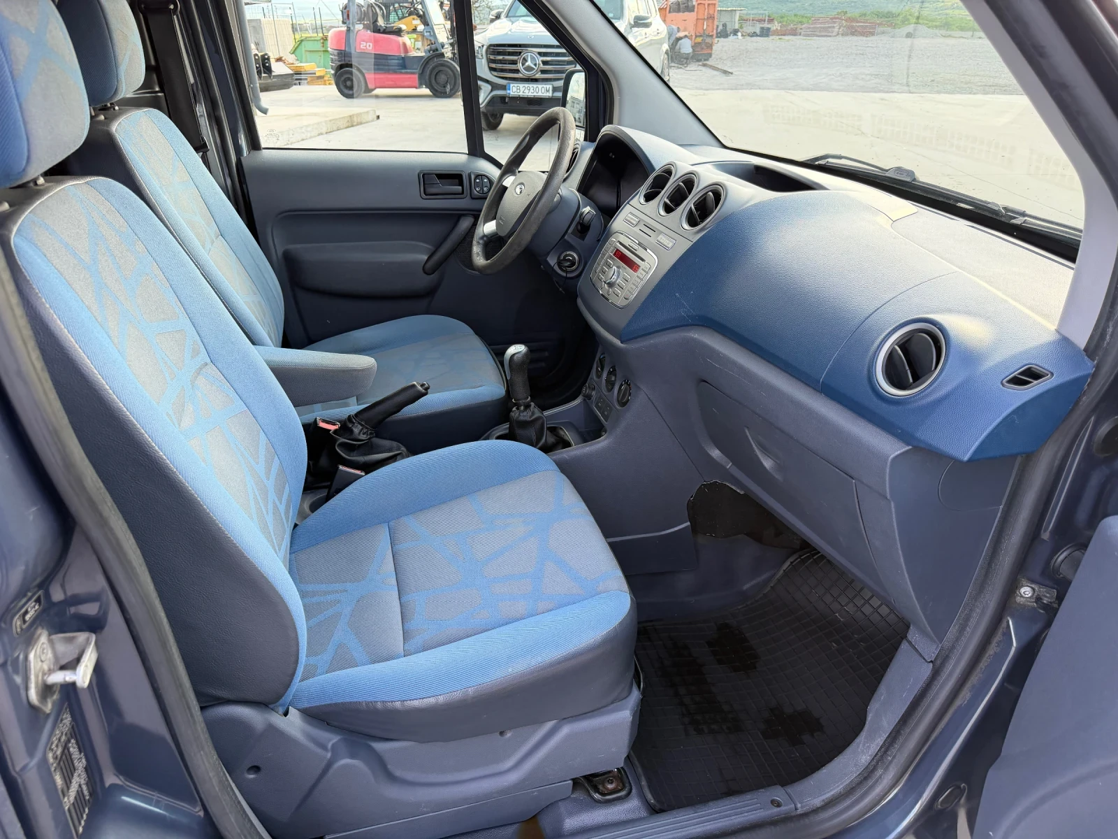 Ford Connect Т200, снимка 10 - Автомобили и джипове - 54568171