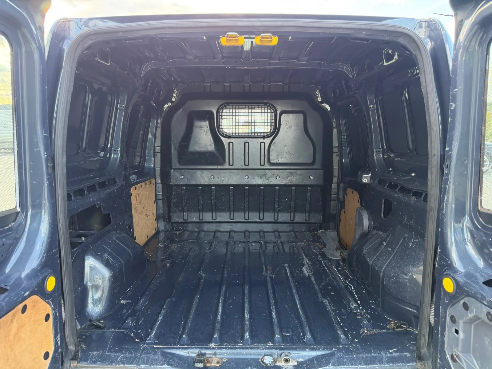 Ford Connect Т200, снимка 7 - Автомобили и джипове - 54568171
