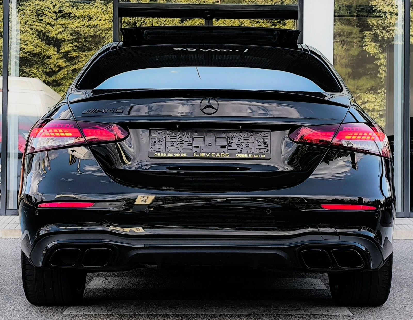 Mercedes-Benz E 220 D FACE AMG PAKET ПАНОРАМА HEAD UP FULL EXTRA, снимка 5 - Автомобили и джипове - 55071899