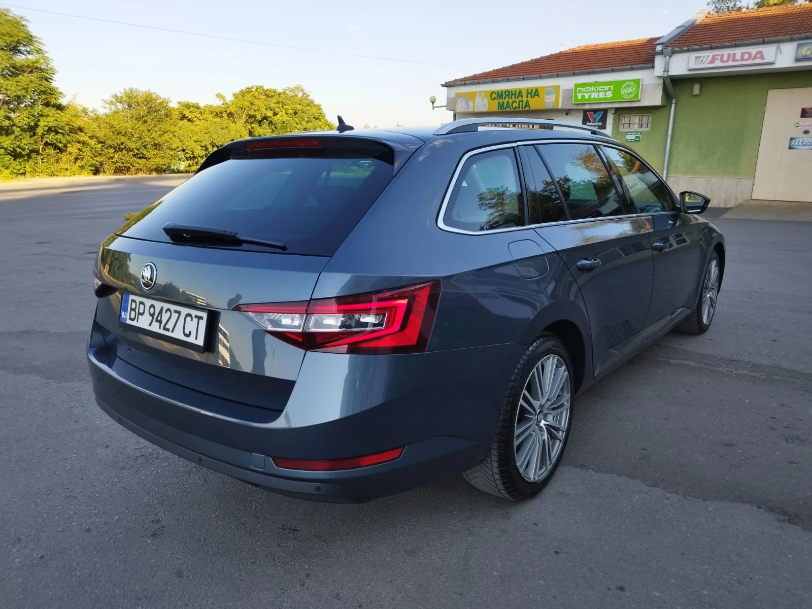 Skoda Superb 2.0 TDI 190к.с, снимка 6 - Автомобили и джипове - 55545276