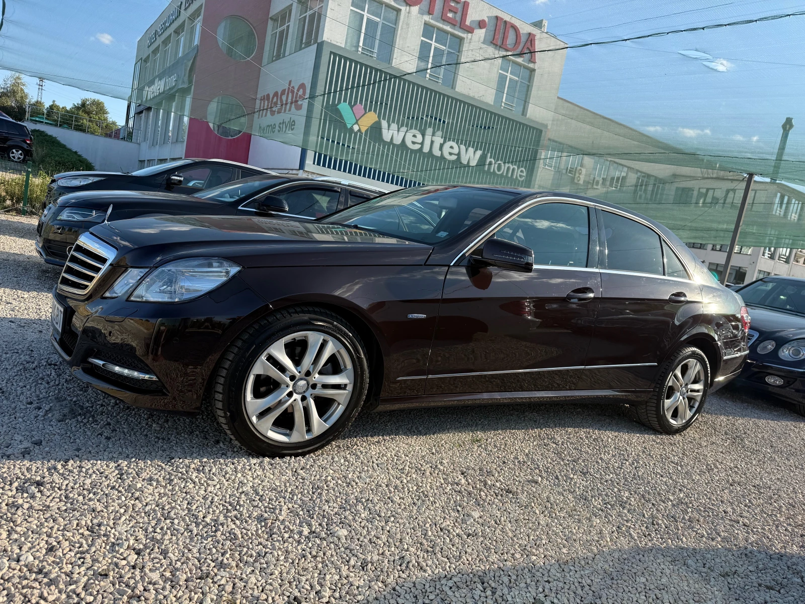 Mercedes-Benz E 200 2.2CDi, АВАНГАРД, ФУЛ ЕКСТРИ, снимка 7 - Автомобили и джипове - 55665793