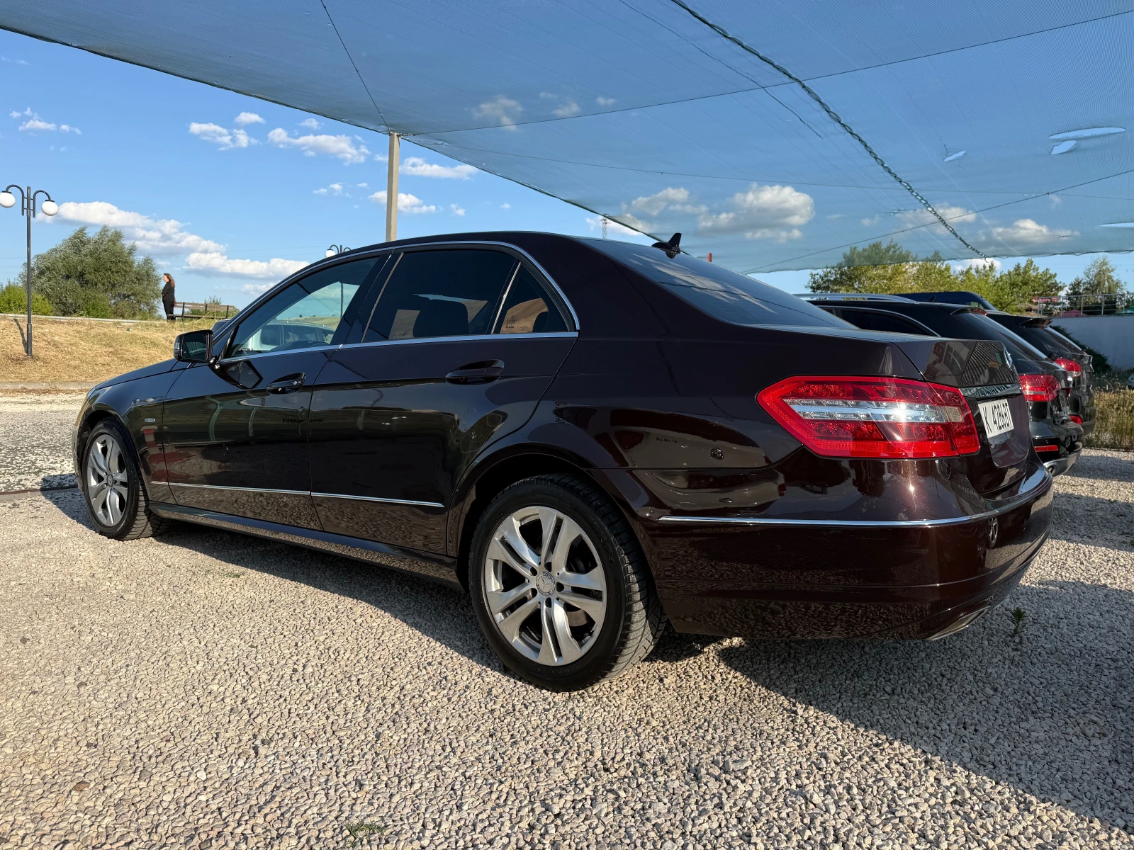 Mercedes-Benz E 200 2.2CDi, АВАНГАРД, ФУЛ ЕКСТРИ, снимка 6 - Автомобили и джипове - 55665793
