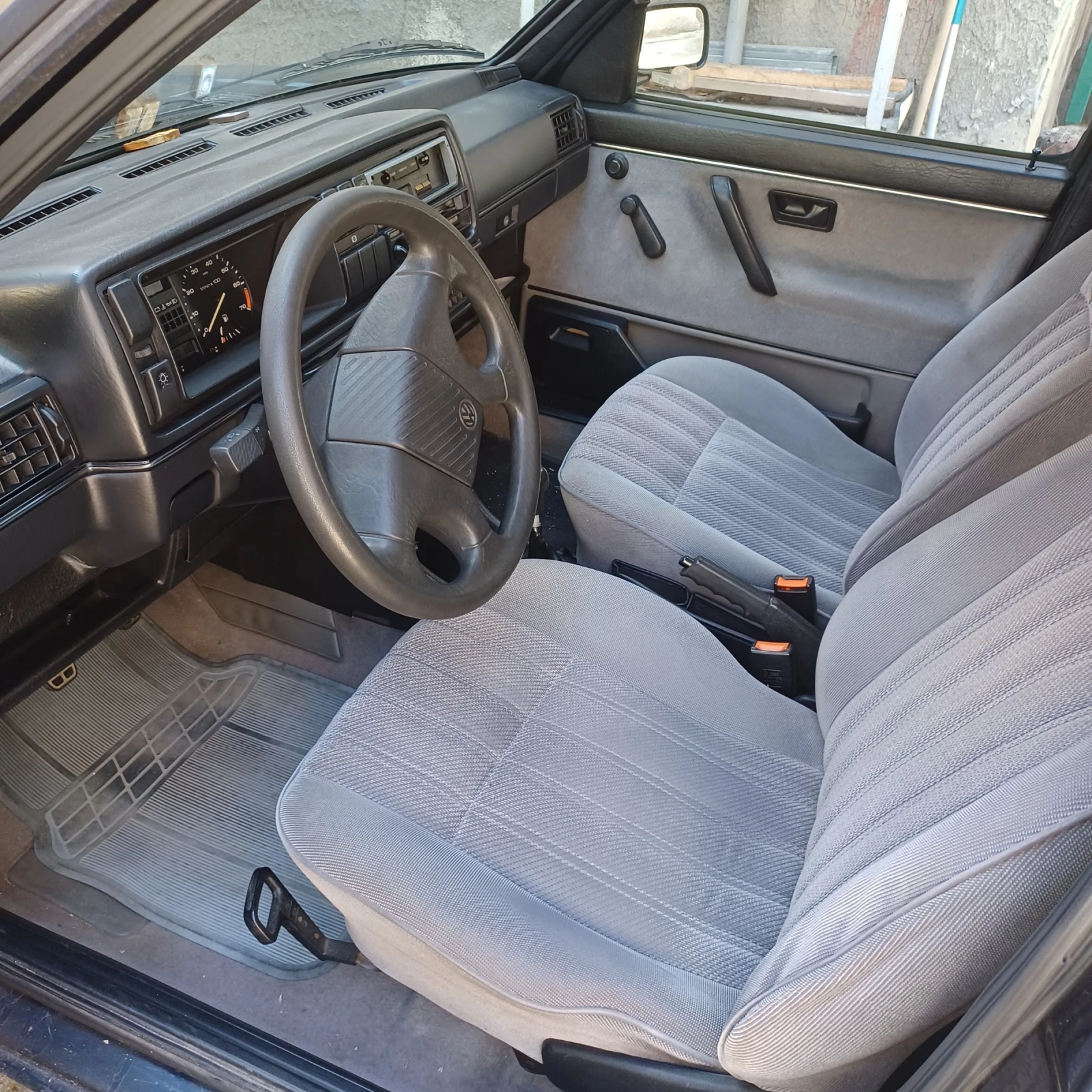VW Golf, снимка 3 - Автомобили и джипове - 55675531