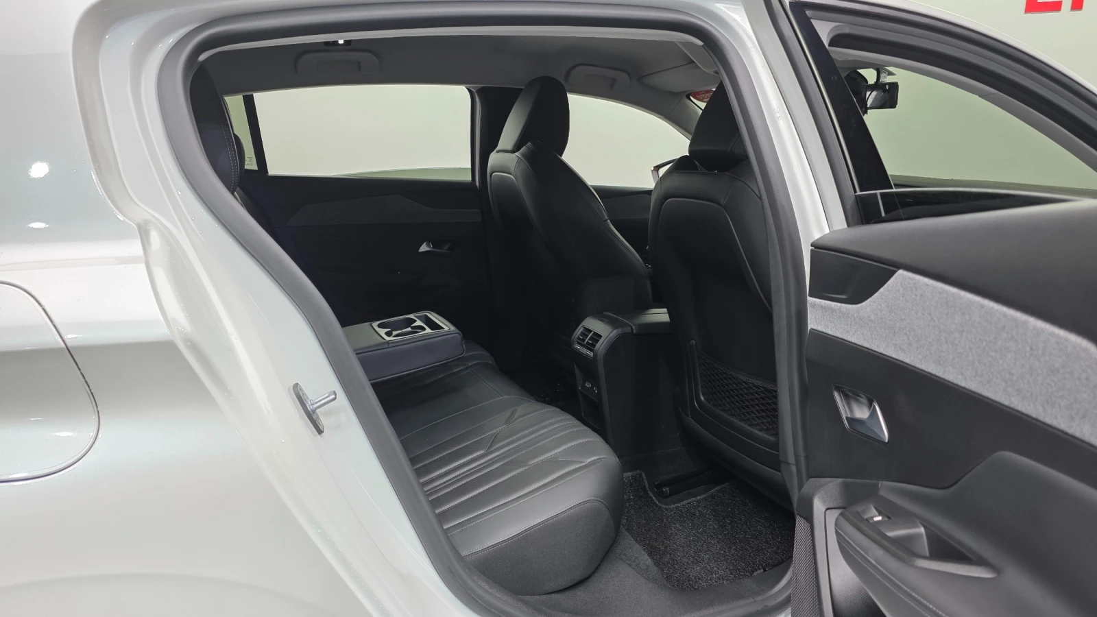 Peugeot 308 1.5 BlueHDi Allure | Mobile.bg � ����������� 16