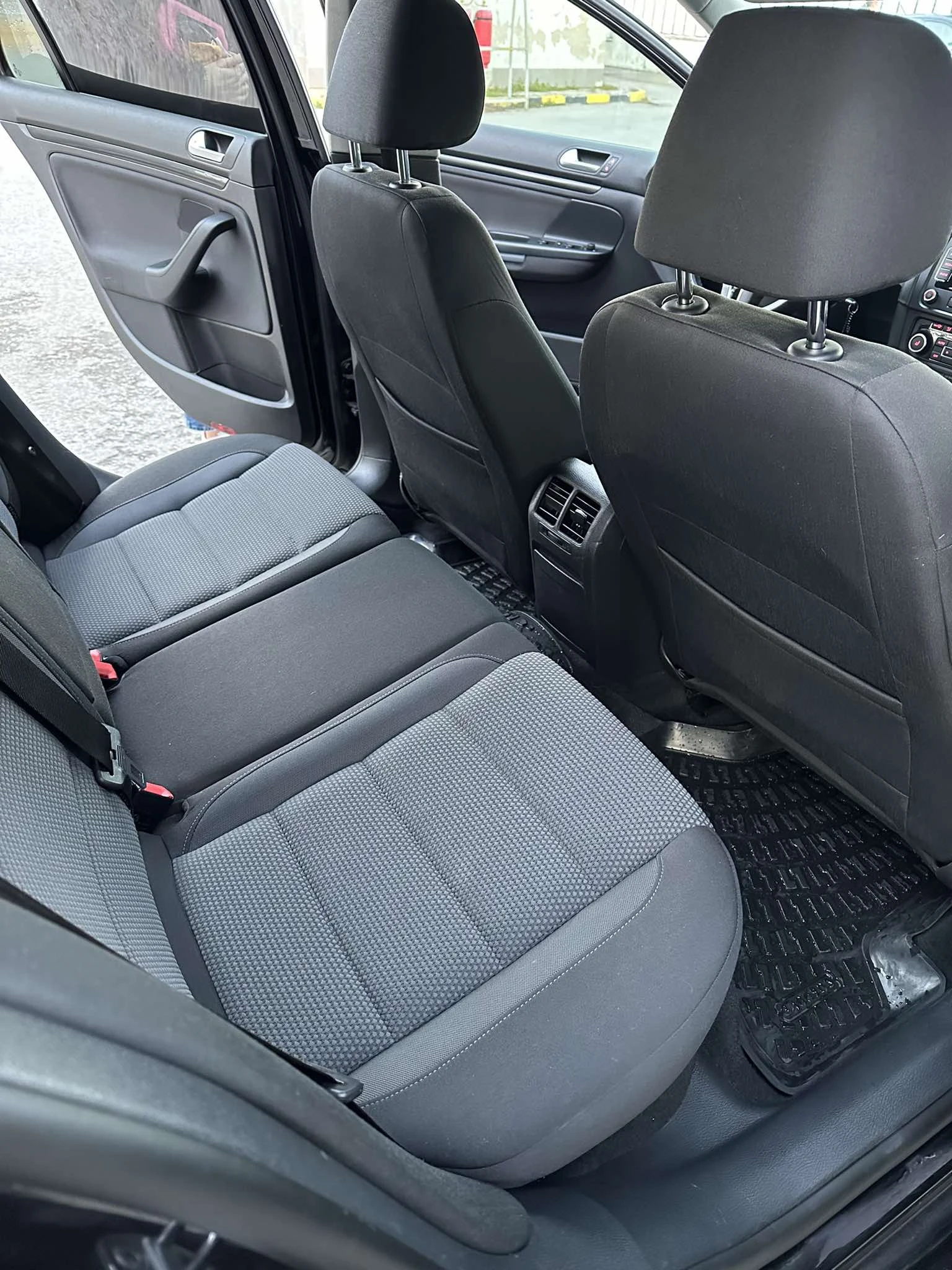 VW Golf SWIS, снимка 12 - Автомобили и джипове - 56354498