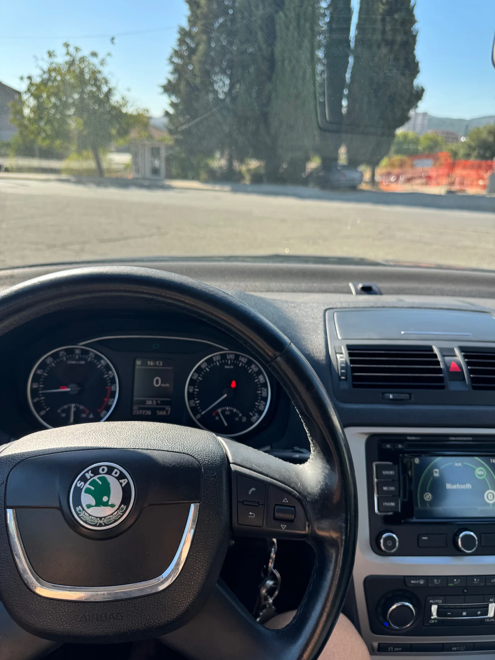 Skoda Octavia, снимка 7 - Автомобили и джипове - 56043442