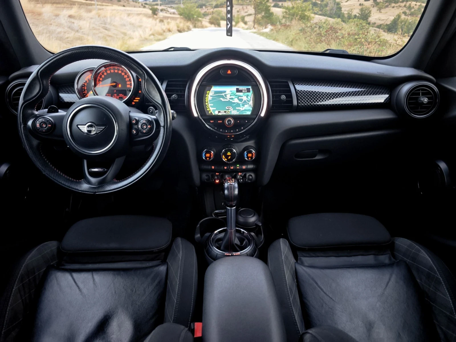 Mini Cooper s Mini cooper SD * JWC* 2.0D/170ks* Автомат* , снимка 10 - Автомобили и джипове - 56261060