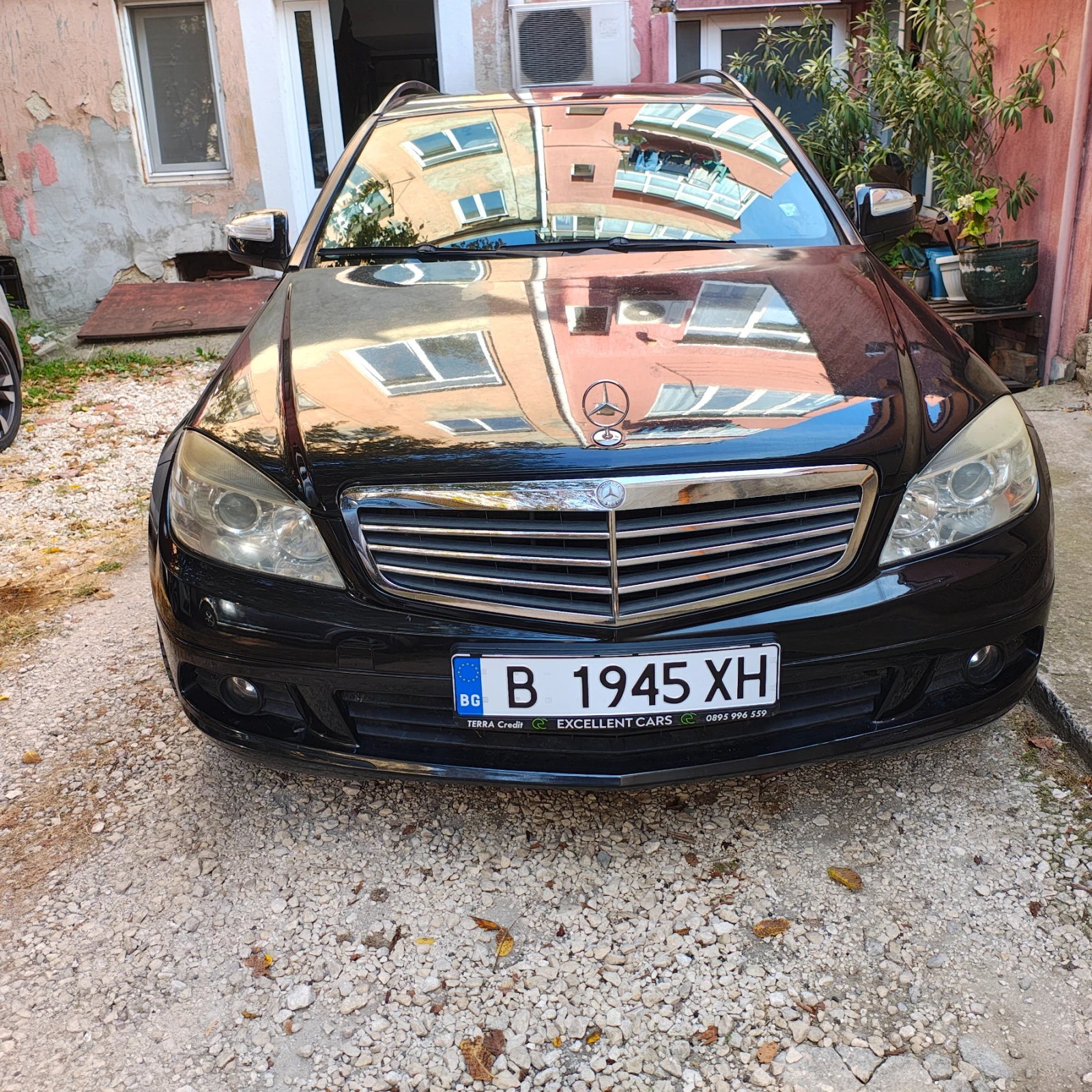 Mercedes-Benz C 220, снимка 2 - Автомобили и джипове - 56636485
